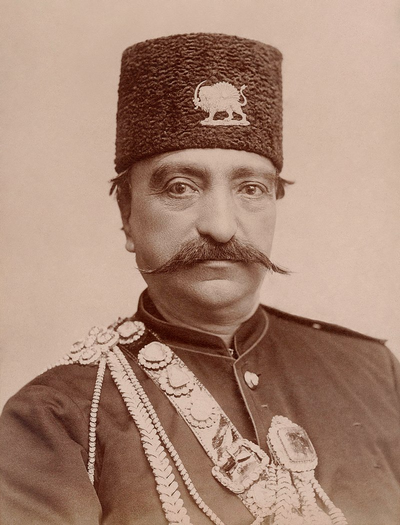 800px-Naser_al-Din_Shah_Qajar,_close_up,_with_slight_smile_by_Nadar